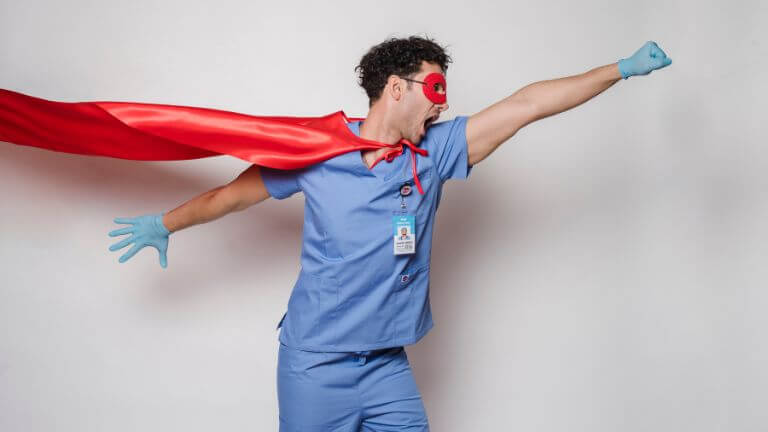 lekarz superbohater